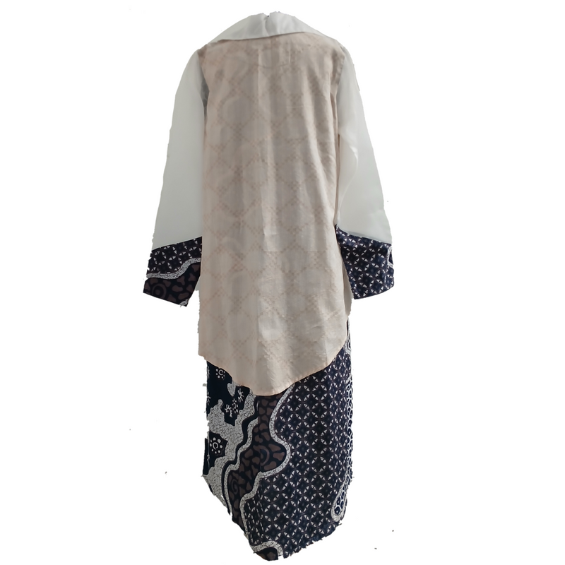 Dewi Outer Navy