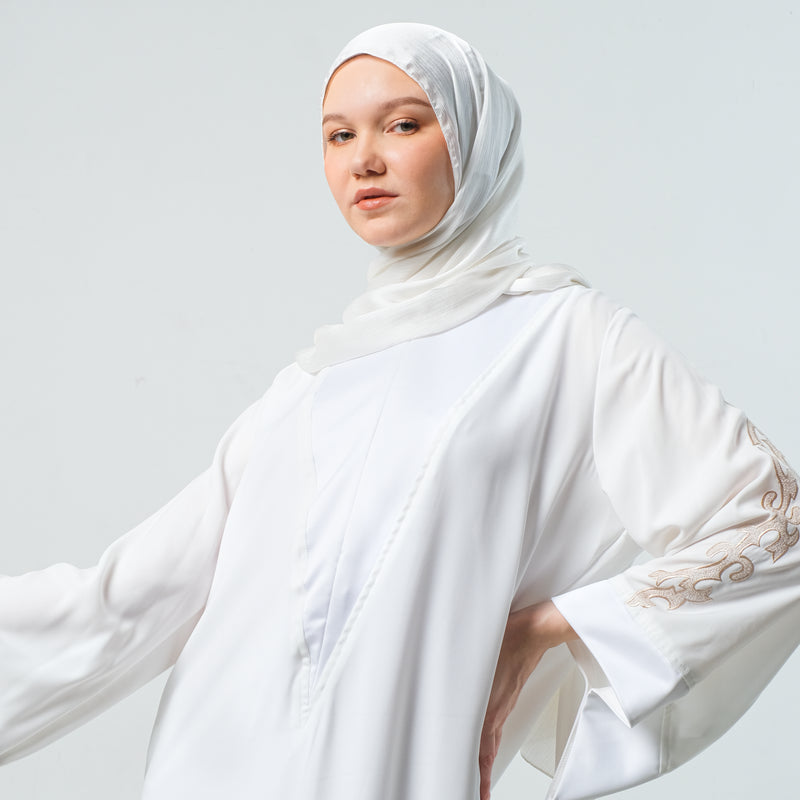 Abaya Sumayyah White - Embroidery Cream